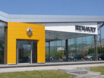 RENAULT, Αποψη βιτρινων με Laminated 5+5 CLEAR