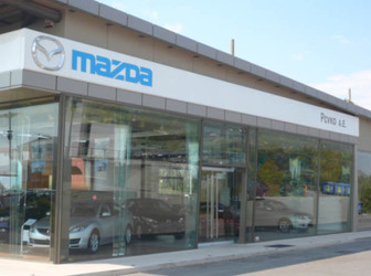 MAZDA, Άποψη βιτρινών με Laminated 5+5 CLEAR